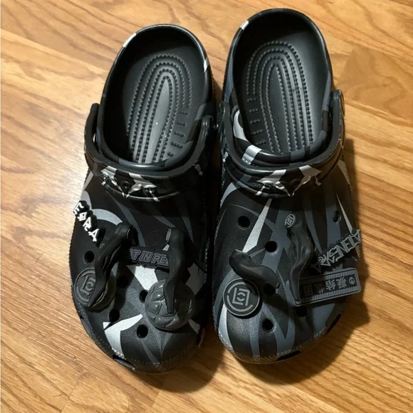 CROCS | Shoes | Adult Black And Gray Camo Shoes New | Poshmark